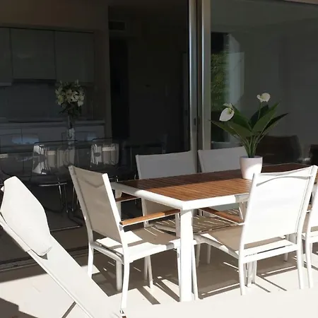 Biarritz Bed & Breakfast *